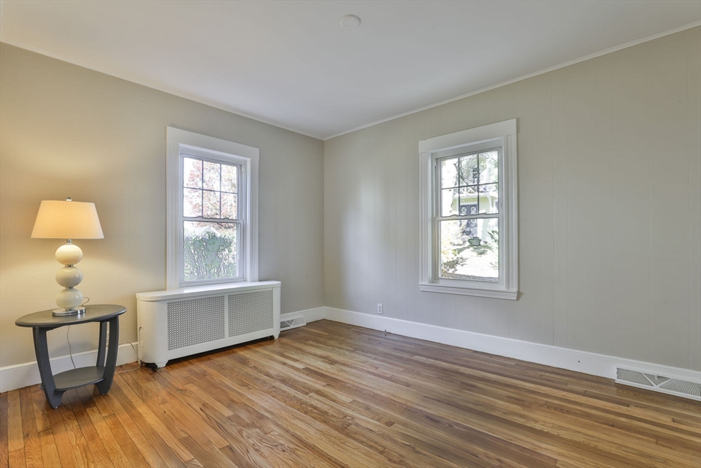 214 Brook Road Milton, MA 02186 - Photo 13 of 19