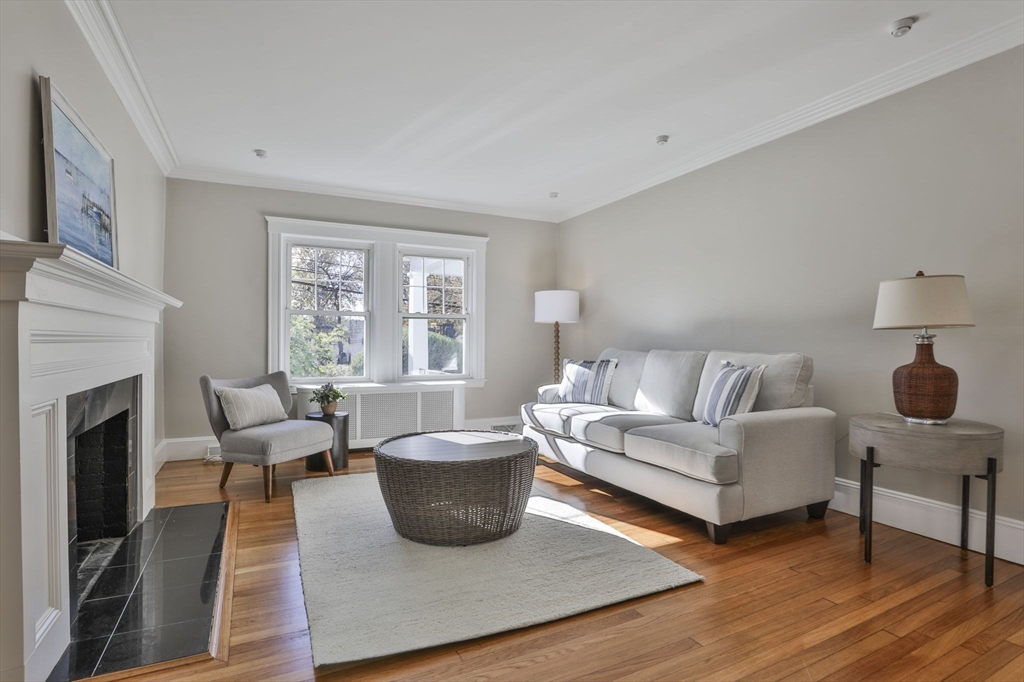 214 Brook Road Milton, MA 02186 - Photo 3 of 19