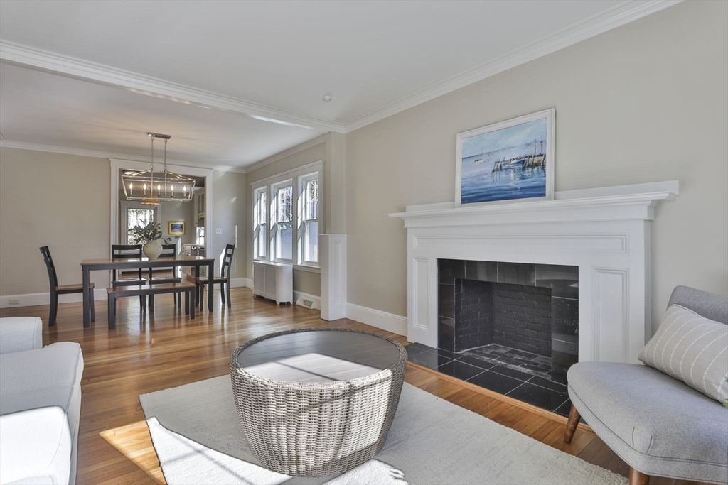 214 Brook Road Milton, MA 02186 - Photo 4 of 19