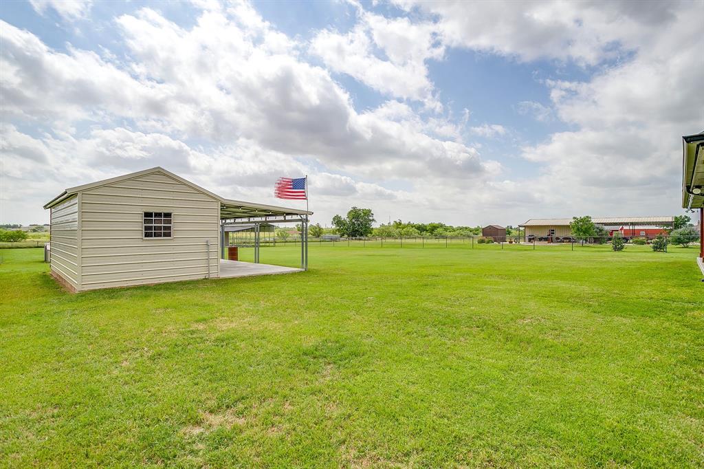 4129 Florance Road Ponder, TX 76259 - Photo 29 of 34