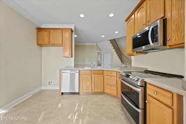 $424,900 | 560 Meadow Walk Lane, Lenoir City, TN 37772