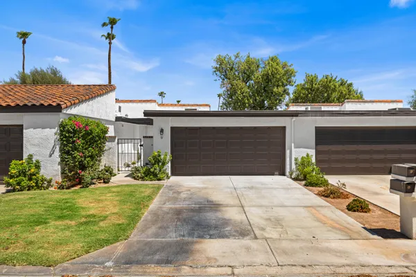 $594,990 | 91 Calle Encinitas, Rancho Mirage, CA 92270