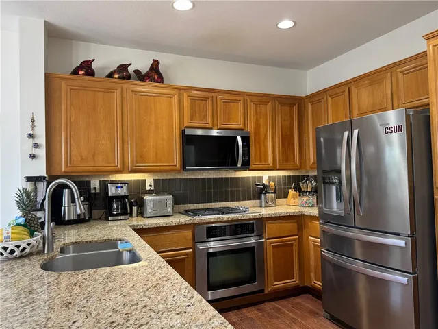 $4,200 | 23415 Shorebreak Lane, Unit 58, Valencia, CA 91355