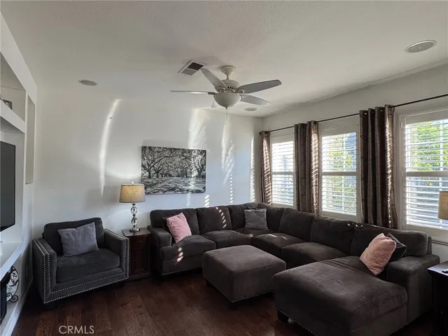 $4,200 | 23415 Shorebreak Lane, Unit 58, Valencia, CA 91355