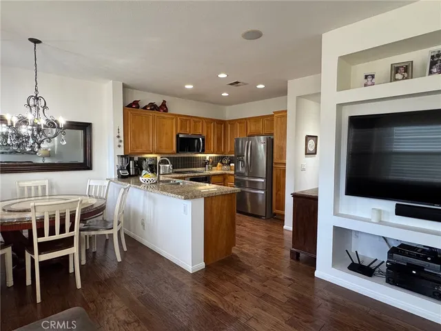 $4,200 | 23415 Shorebreak Lane, Unit 58, Valencia, CA 91355