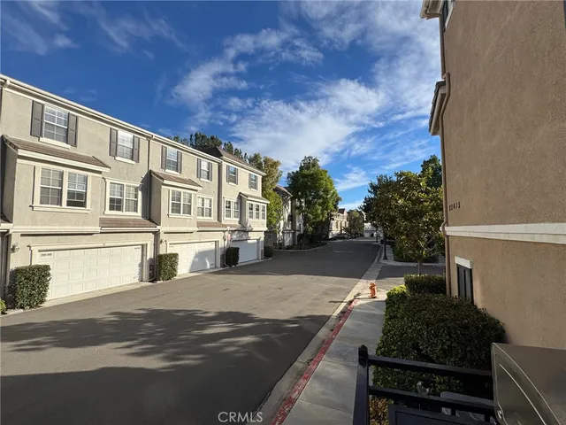 $4,200 | 23415 Shorebreak Lane, Unit 58, Valencia, CA 91355