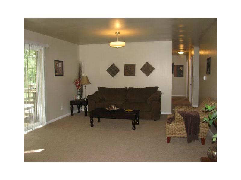 5112 Alameda Road Indianapolis, IN 46228 - Photo 4 of 8 Gallery Image 4