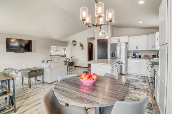 $340,000 | 6726 69th Avenue, Horace, ND 58047