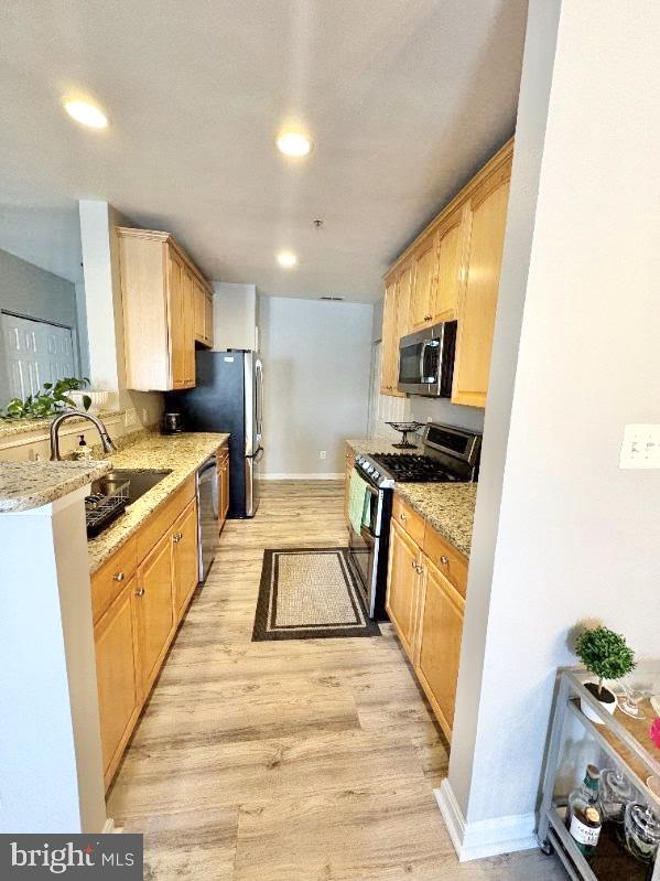 25340 Lake Mist Square, Unit 103 Chantilly, VA 20152 - Photo 4 of 12