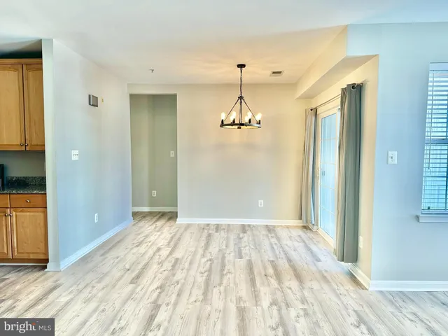 $2,399 | 25340 Lake Mist Square, Unit 103, Chantilly, VA 20152