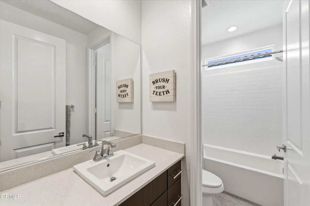 341 Fraser Point Camarillo, CA 93012 - Photo 21 of 37