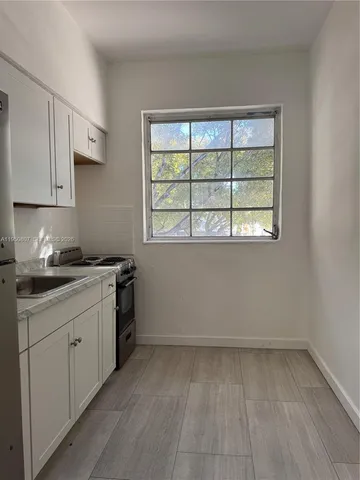 $1,695 | 901 Pennsylvania Avenue, Unit 6, Miami Beach, FL 33139