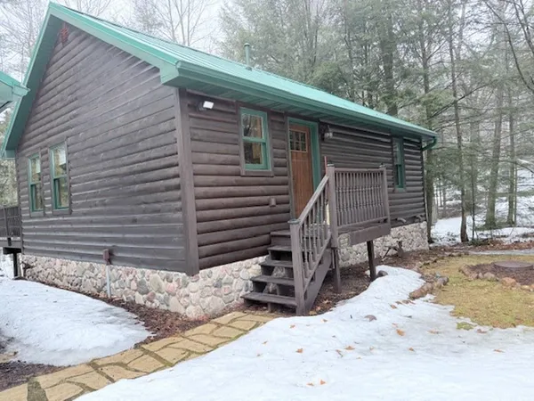 $259,000 | N3950 Red Pine Drive, White Lake, WI 54491