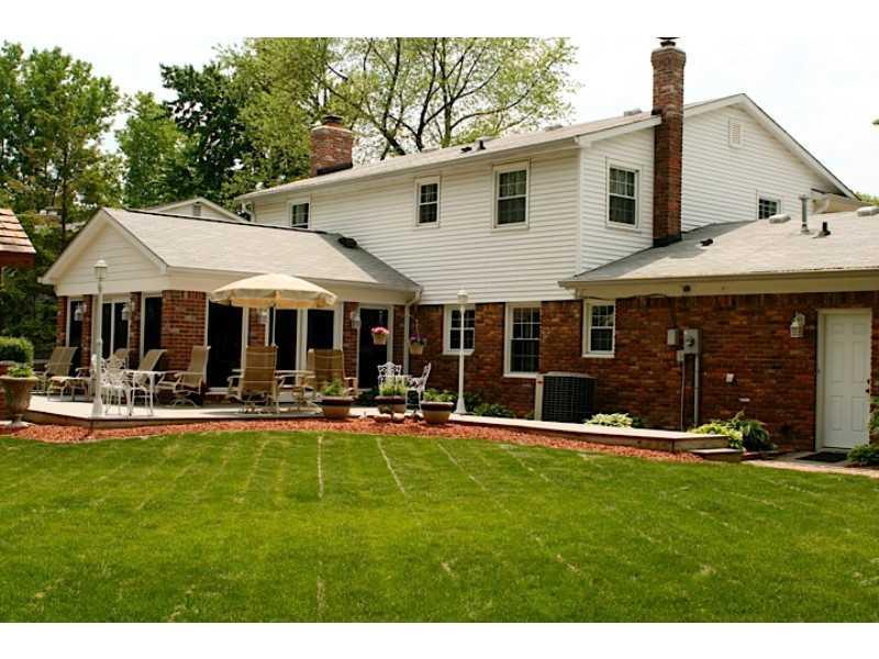 7225 Moorgate Road Indianapolis, IN 46250 - Photo 14 of 18 Gallery Image 14