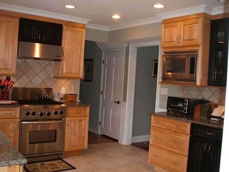7225 Moorgate Road Indianapolis, IN 46250 - Photo 5 of 18 Gallery Image 5