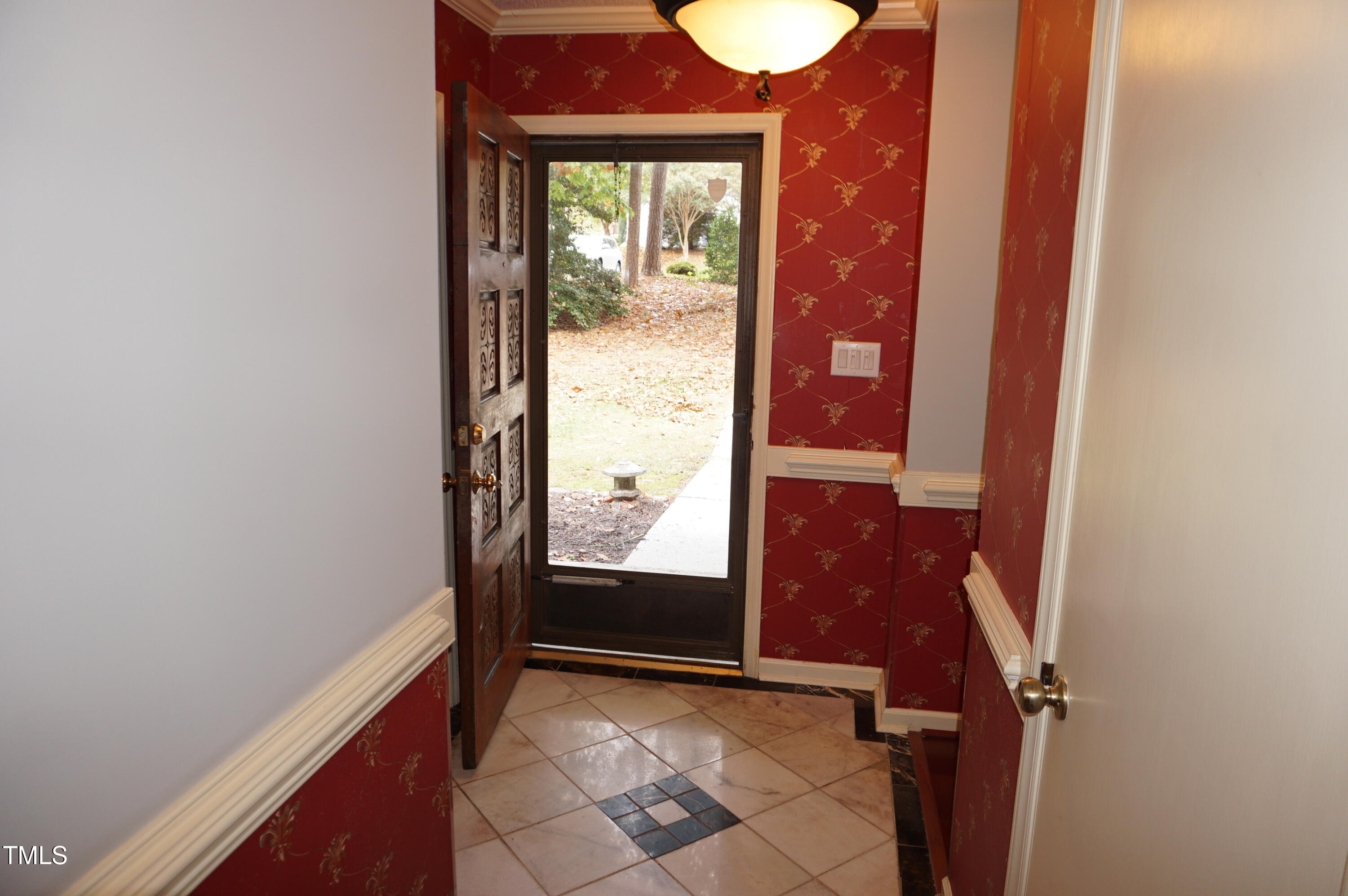 5809 Branchwood Road Raleigh, NC 27609 - Photo 17 of 35 DSC05610