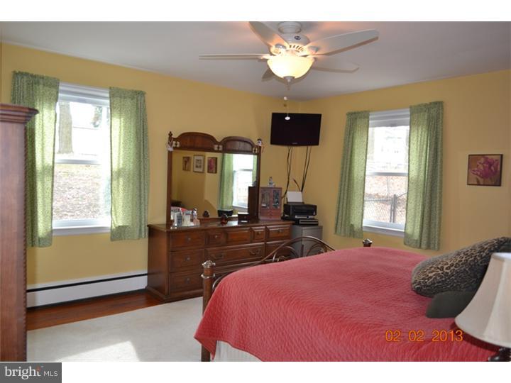 1418 Reed Street Coatesville, PA 19320 - Photo 19 of 23 Bedroom - Main