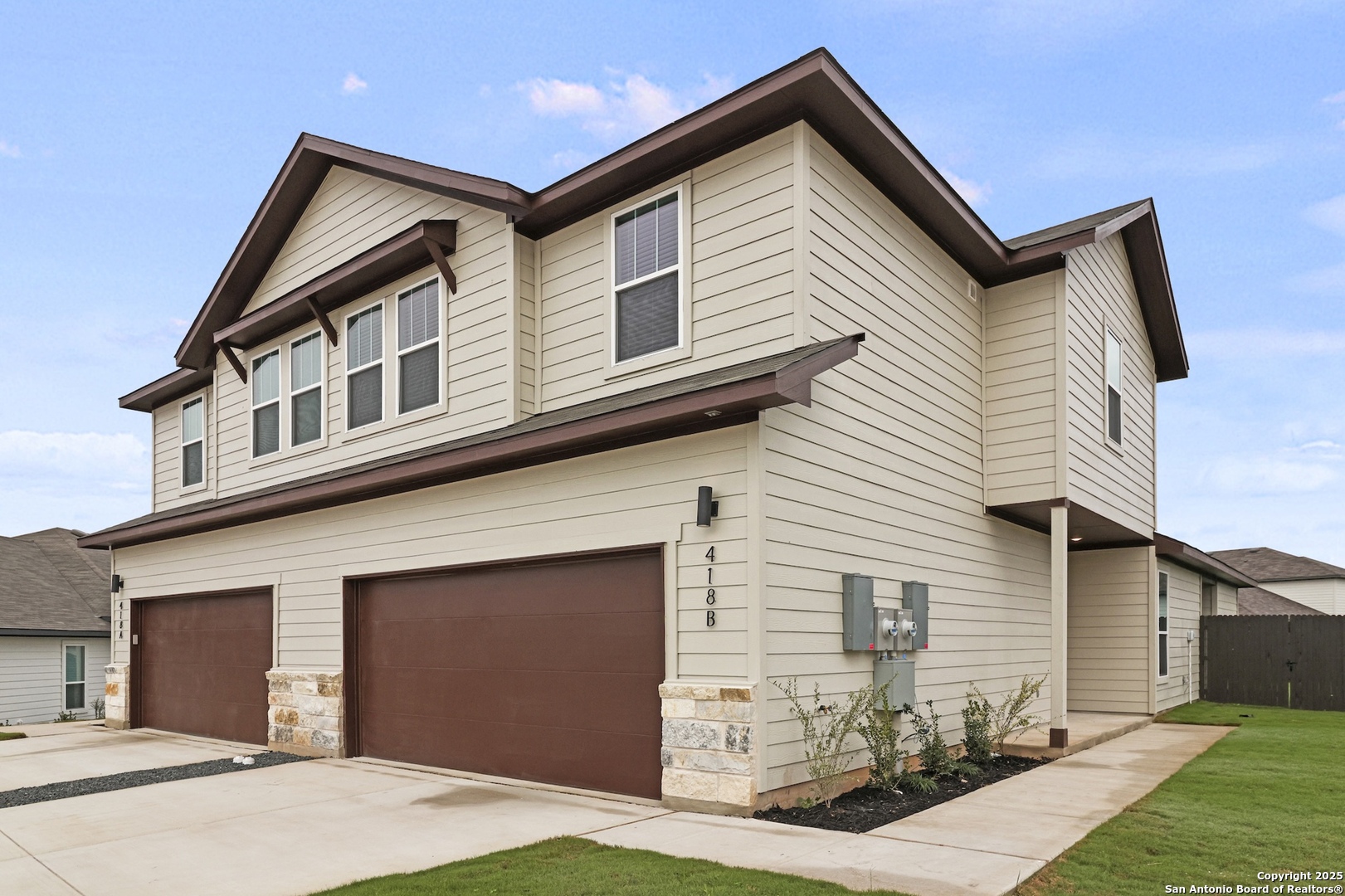 a front view of house with yard