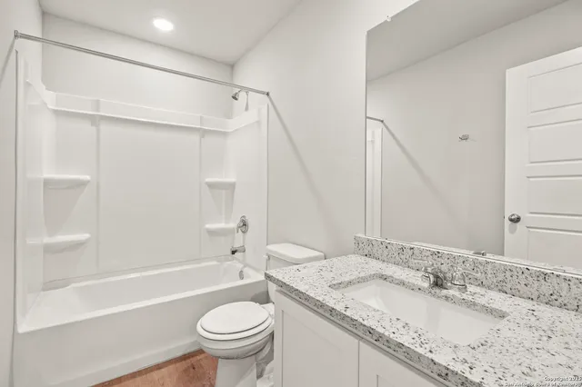 $1,999 | 418 Cross Barn Boulevard, Unit B, Buda, TX 78610