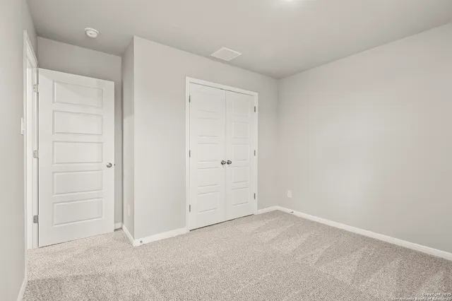 $1,999 | 418 Cross Barn Boulevard, Unit B, Buda, TX 78610