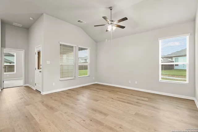 $1,999 | 418 Cross Barn Boulevard, Unit B, Buda, TX 78610