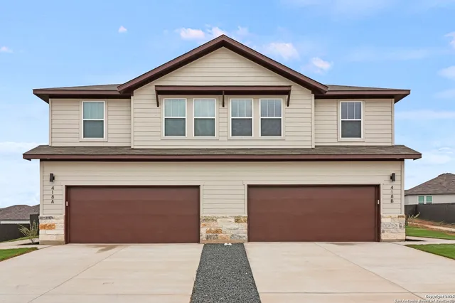 $1,999 | 418 Cross Barn Boulevard, Unit B, Buda, TX 78610