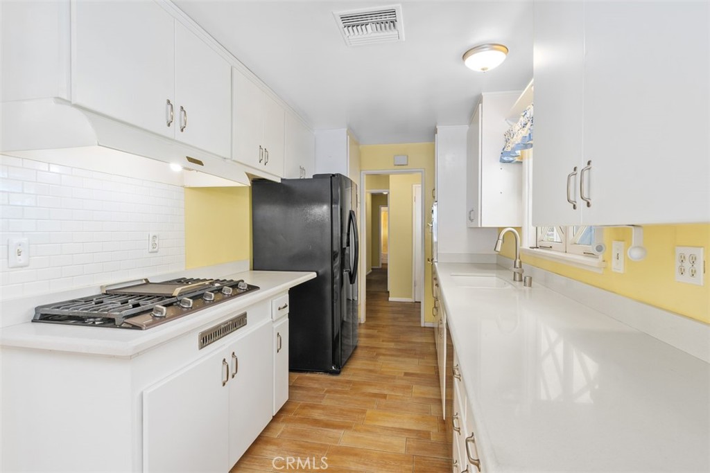 3749 San Rafael Way Riverside, CA 92504 - Photo 14 of 37