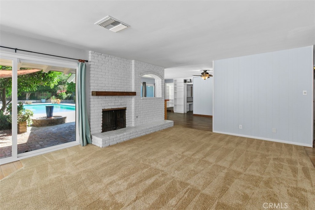 3749 San Rafael Way Riverside, CA 92504 - Photo 10 of 37