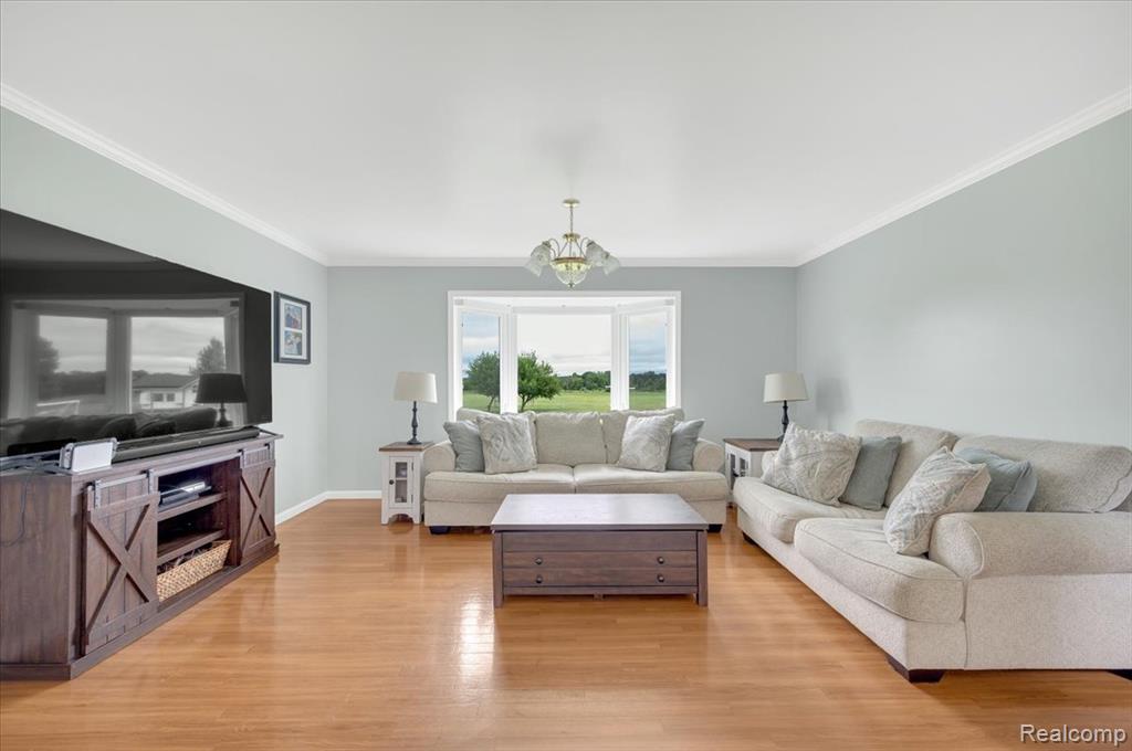 1647 Higley Road Lapeer, MI 48446 - Photo 6 of 36