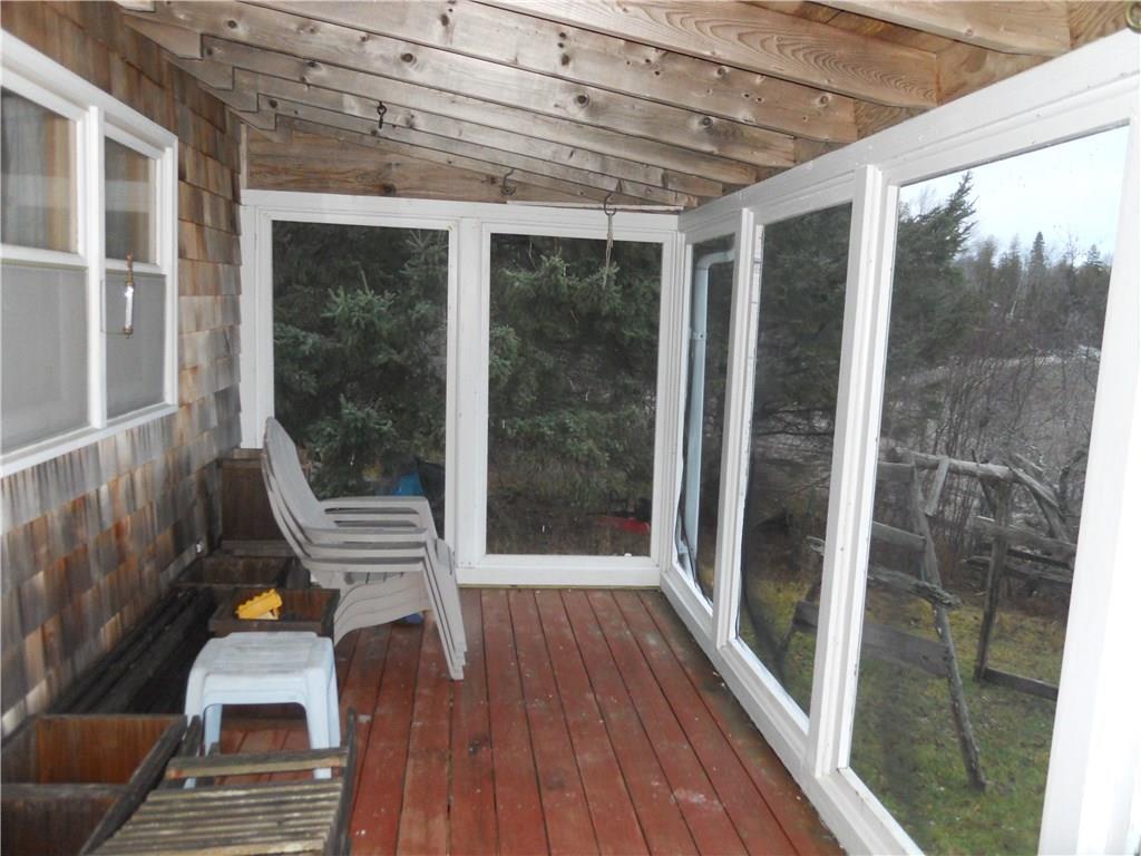 1401 Main Road Islesboro, ME 04848 - Photo 20 of 25 Screened porch