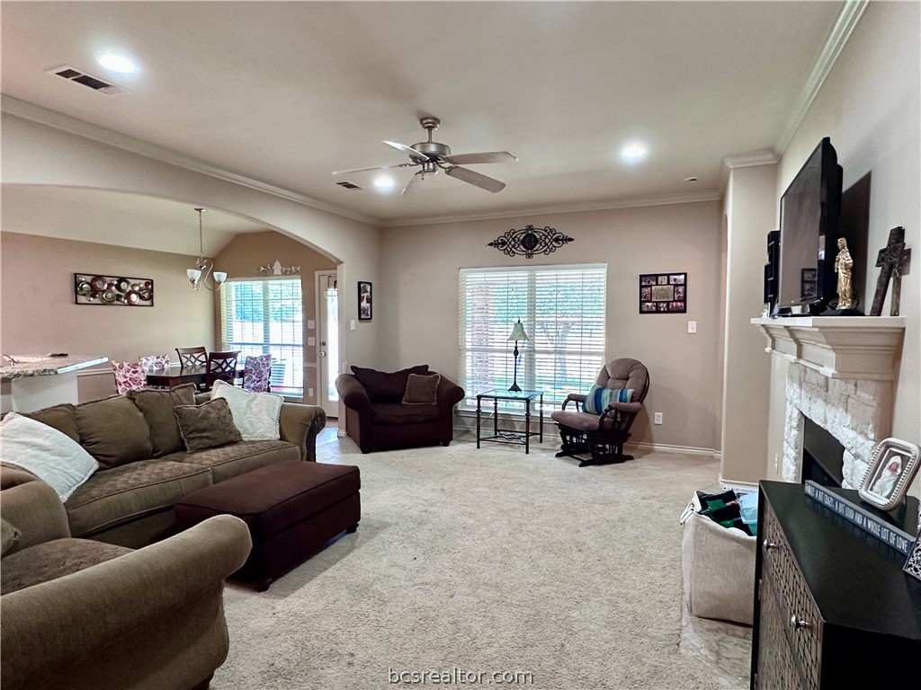 100 Roucourt Loop College Station, TX 77845 - Photo 3 of 14