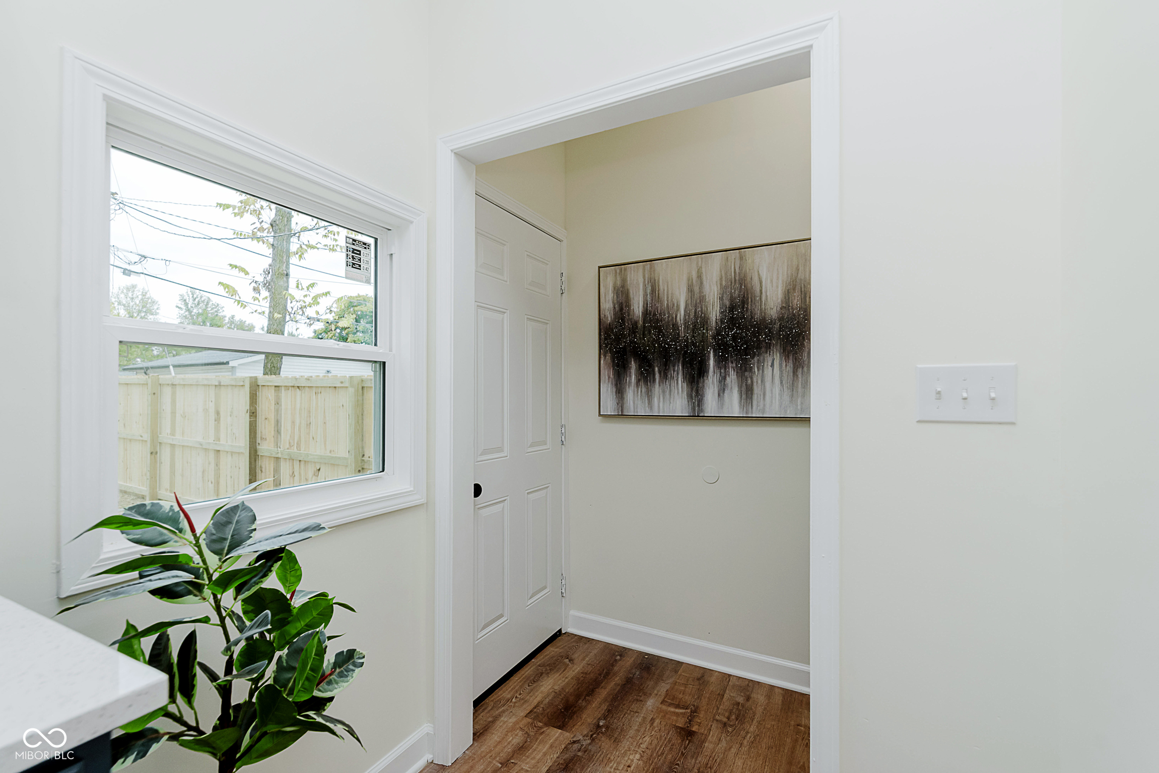 917 Iowa Street Indianapolis, IN 46203 - Photo 14 of 34