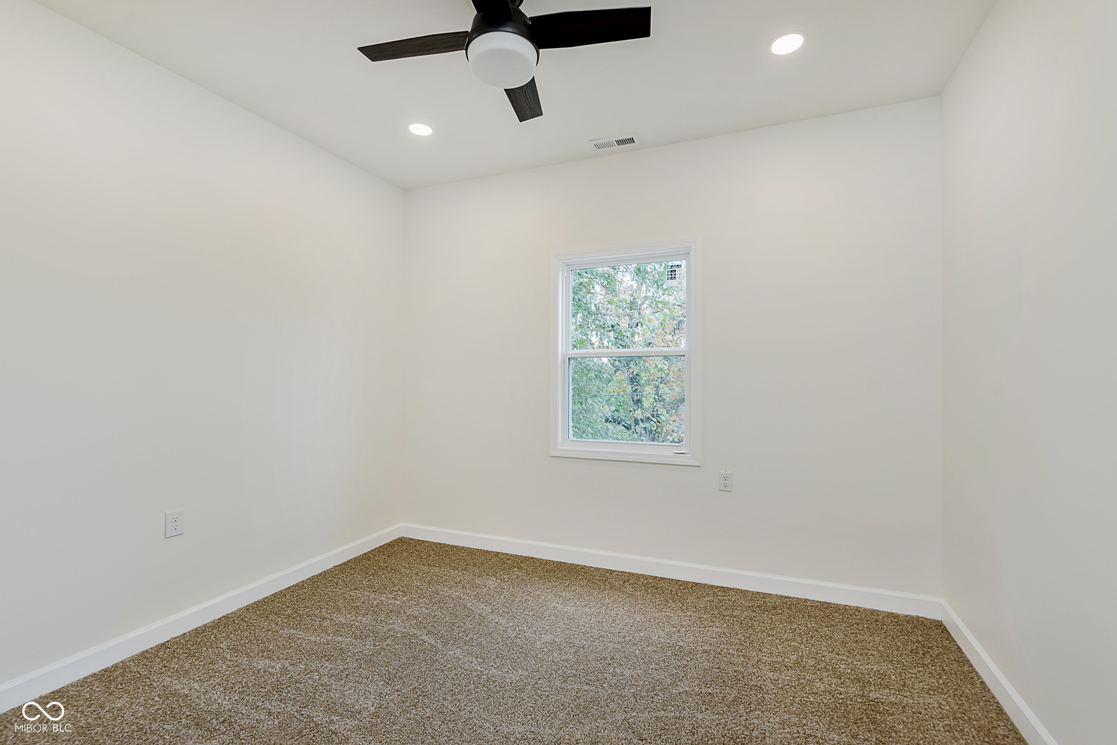 917 Iowa Street Indianapolis, IN 46203 - Photo 27 of 34