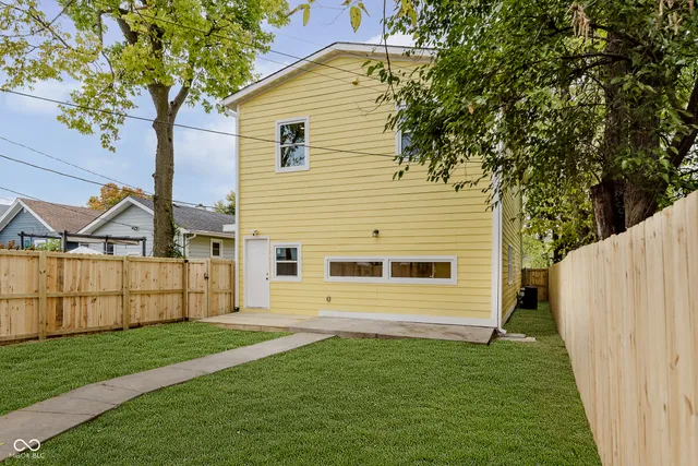 $420,000 | 917 Iowa Street, Indianapolis, IN 46203