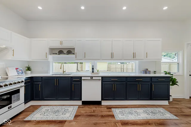 $420,000 | 917 Iowa Street, Indianapolis, IN 46203