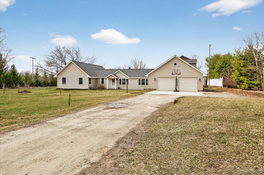 12760 Roepke Road Gregory, MI 48137 - Photo 39 of 61
