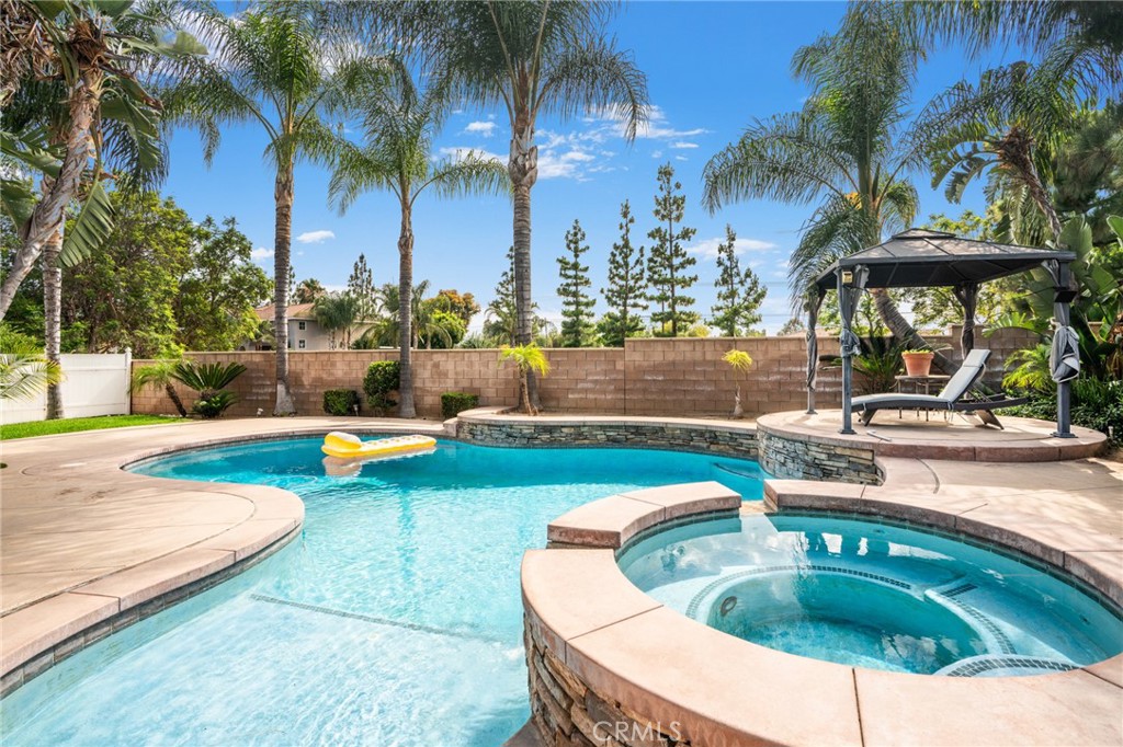 19106 Stagecoach Lane Riverside, CA 92508 - Photo 13 of 39