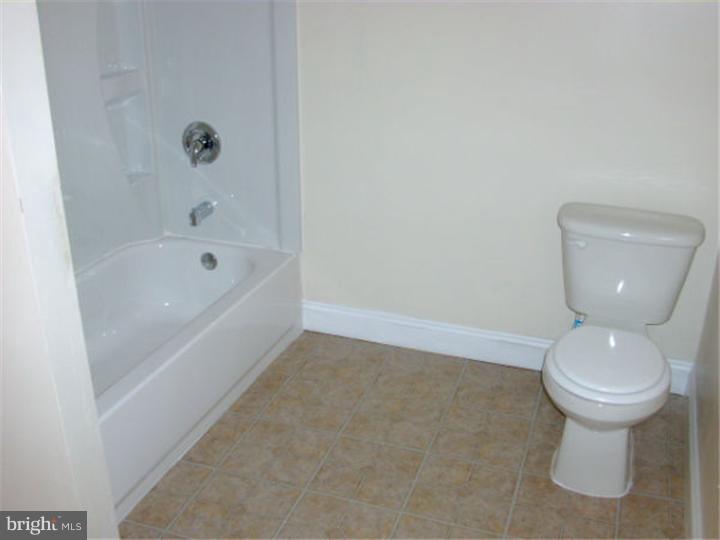 901 Bridgewater Road Bensalem, PA 19020 - Photo 12 of 25 Bathroom