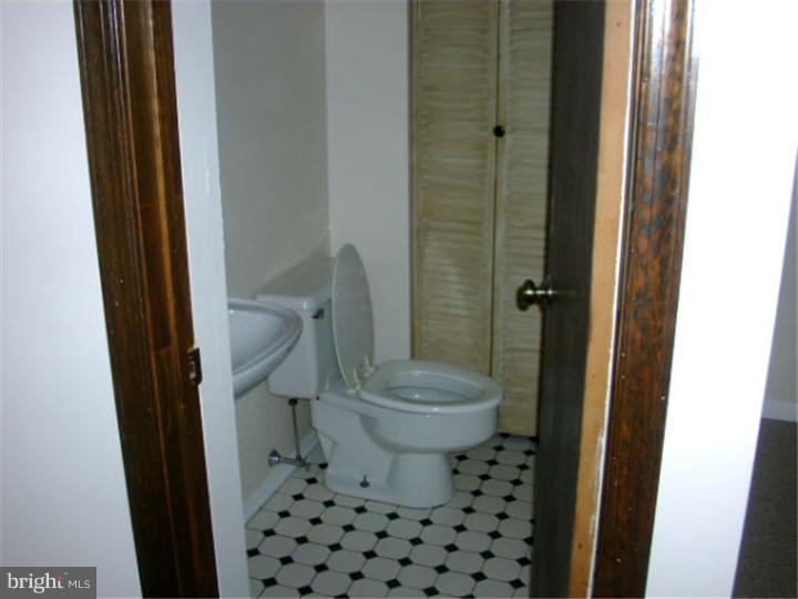 901 Bridgewater Road Bensalem, PA 19020 - Photo 13 of 25 Bathroom