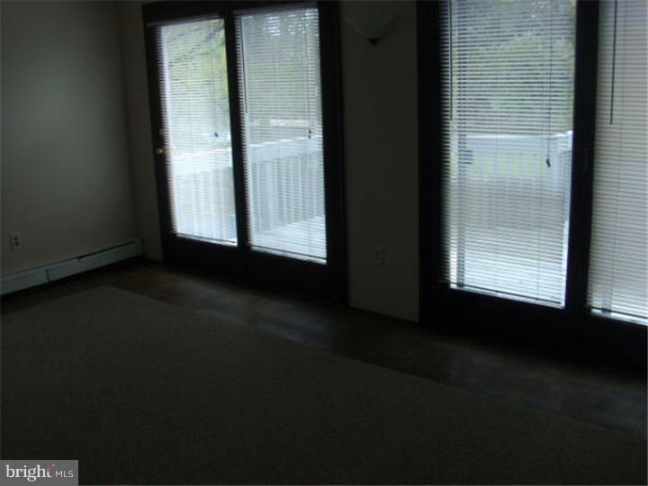 901 Bridgewater Road Bensalem, PA 19020 - Photo 9 of 25 Family Room