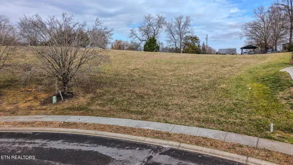 $274,999 | 22 Park Pl Avenue, Sevierville, TN 37862