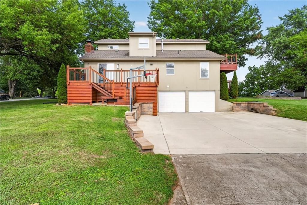 2133 Northeast Todd George Road Lee's Summit, MO 64086 - Photo 5 of 67