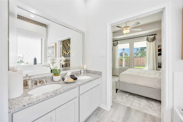 $345,140 | 8002 Jim Bowie Court, Beasley, TX 77417