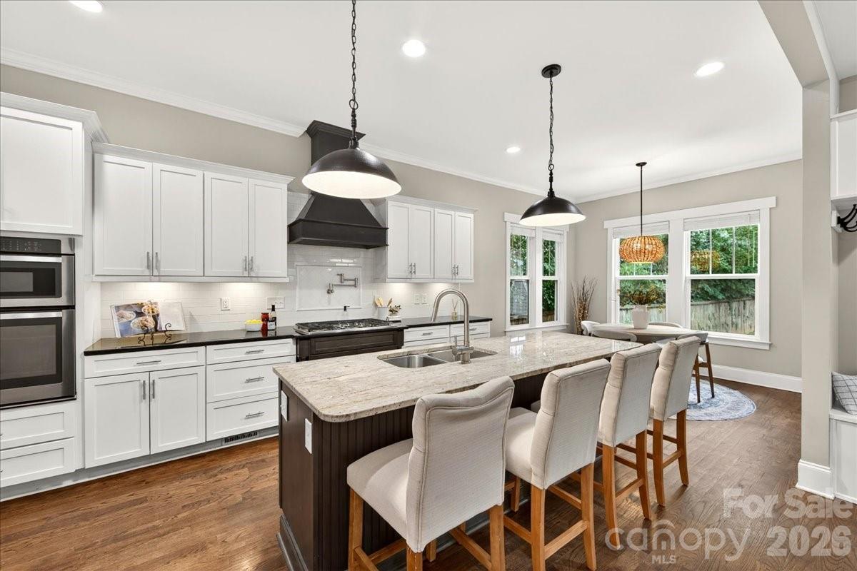 1624 Brook Road Charlotte, NC 28205 - Photo 20 of 48 Gallery Image 20