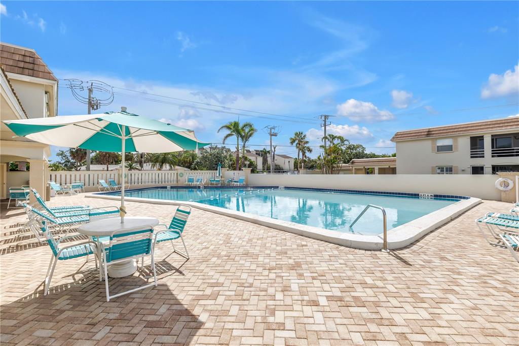 6150 Midnight Pass Road, Unit V38 Sarasota, FL 34242 - Photo 30 of 53