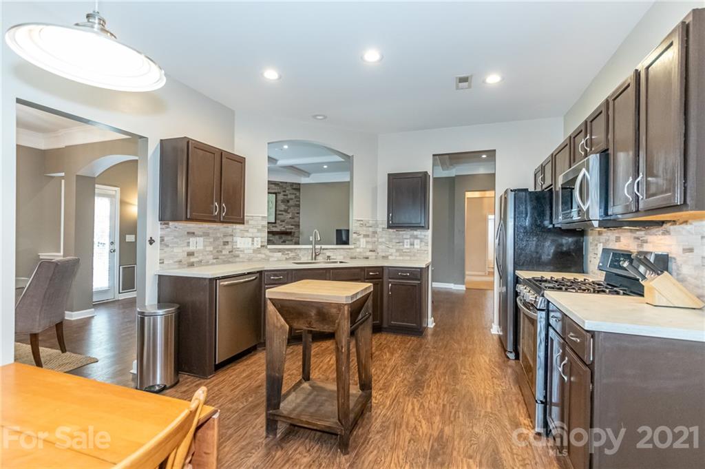 21729 Torrence Chapel Road, Unit 35 Cornelius, NC 28031 - Photo 21 of 35 Gallery Image 21