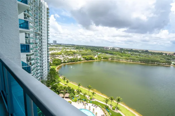 $3,000 | 2641 North Flamingo Road, Unit 1603N, Sunrise, FL 33323