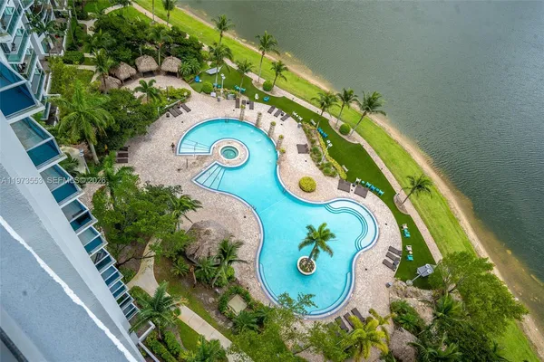 $3,000 | 2641 North Flamingo Road, Unit 1603N, Sunrise, FL 33323