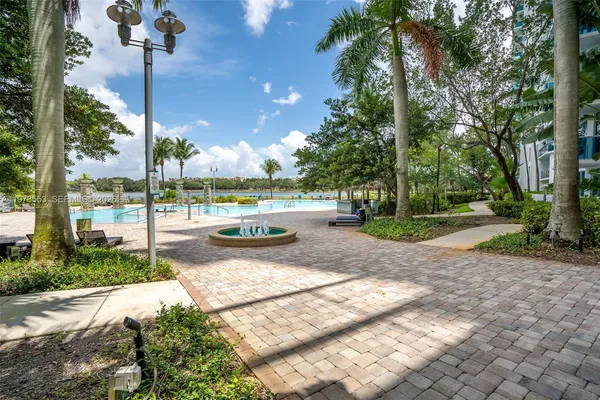 $3,000 | 2641 North Flamingo Road, Unit 1603N, Sunrise, FL 33323