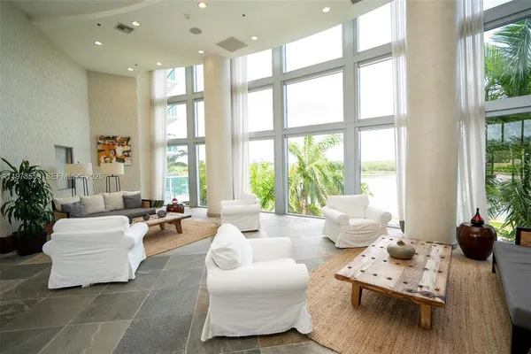 $3,000 | 2641 North Flamingo Road, Unit 1603N, Sunrise, FL 33323